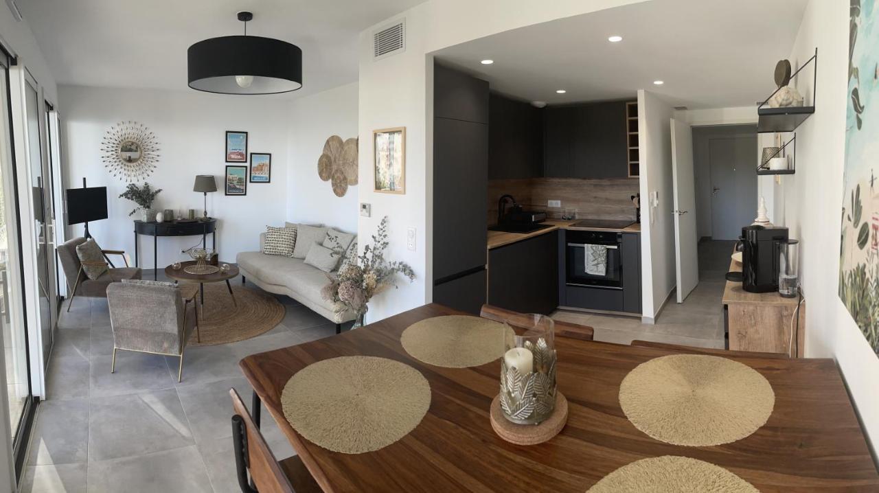 Appartement De Luxe Village Vue Avec Piscine